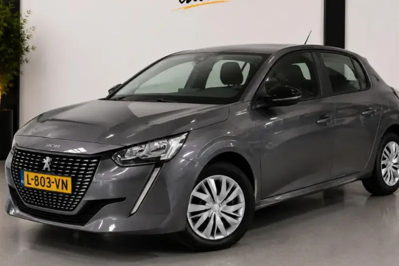 Peugeot 208 (2022)