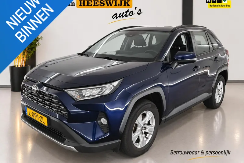 Toyota RAV4 (2021)