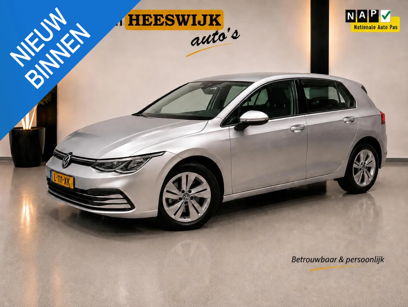 Volkswagen Golf (2021) — foto 1