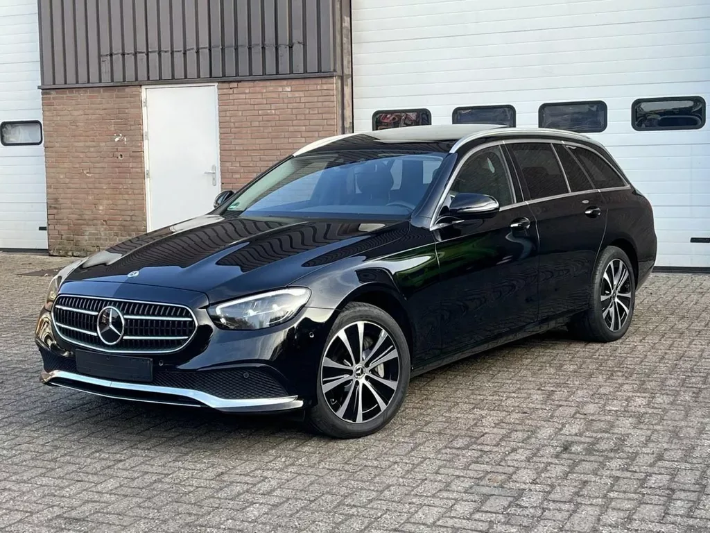 Mercedes-Benz E-Klasse (2022) — foto 1