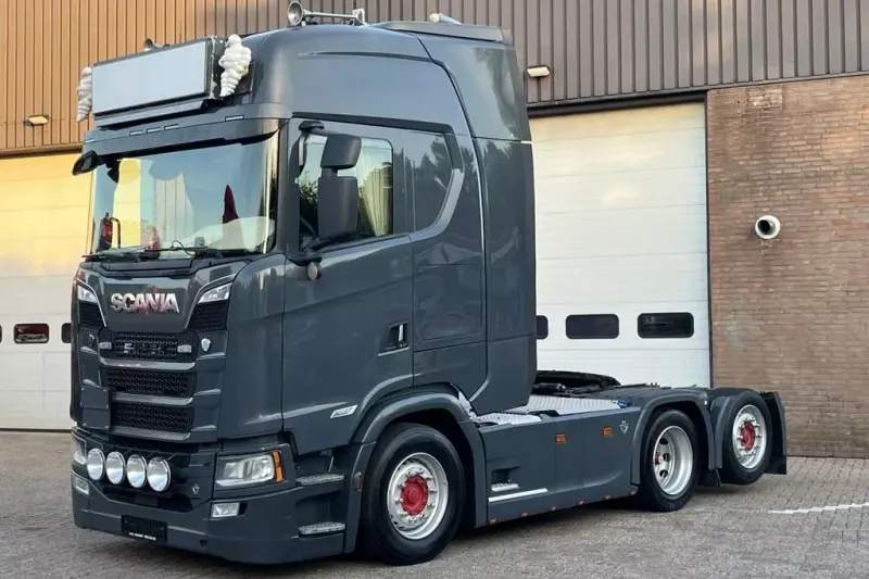Scania S (2017)