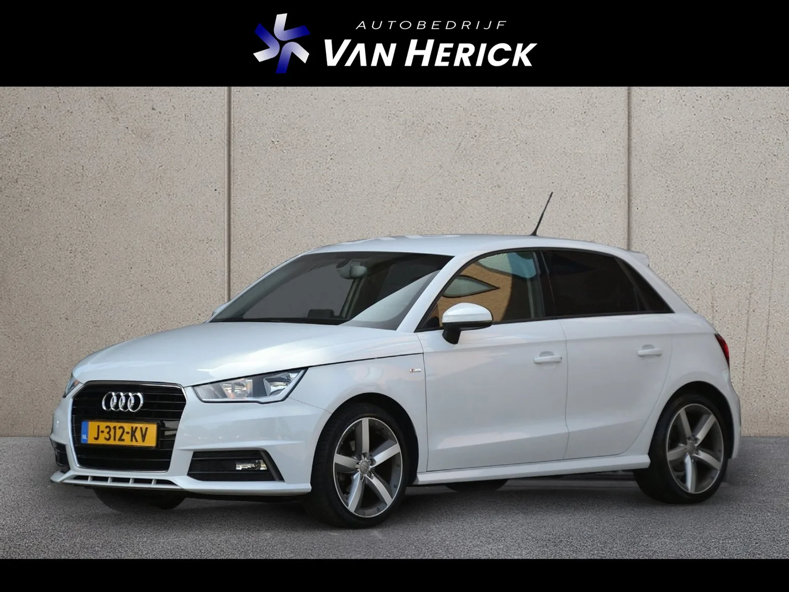 Audi A1 (2017) — foto 1
