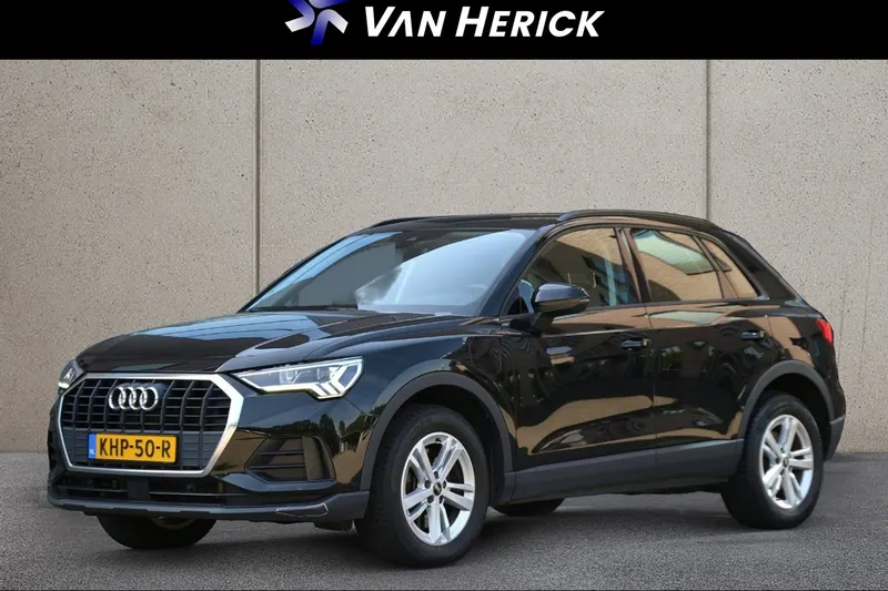Audi Q3 (2022)