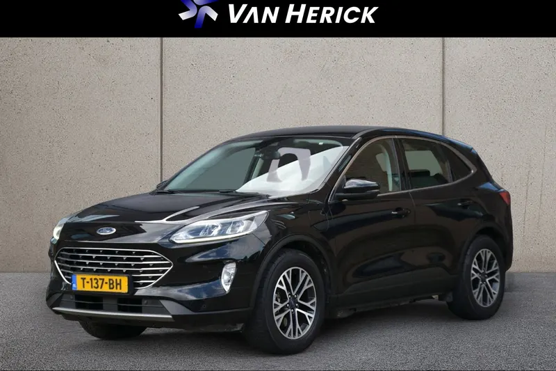 Ford Kuga (2021)