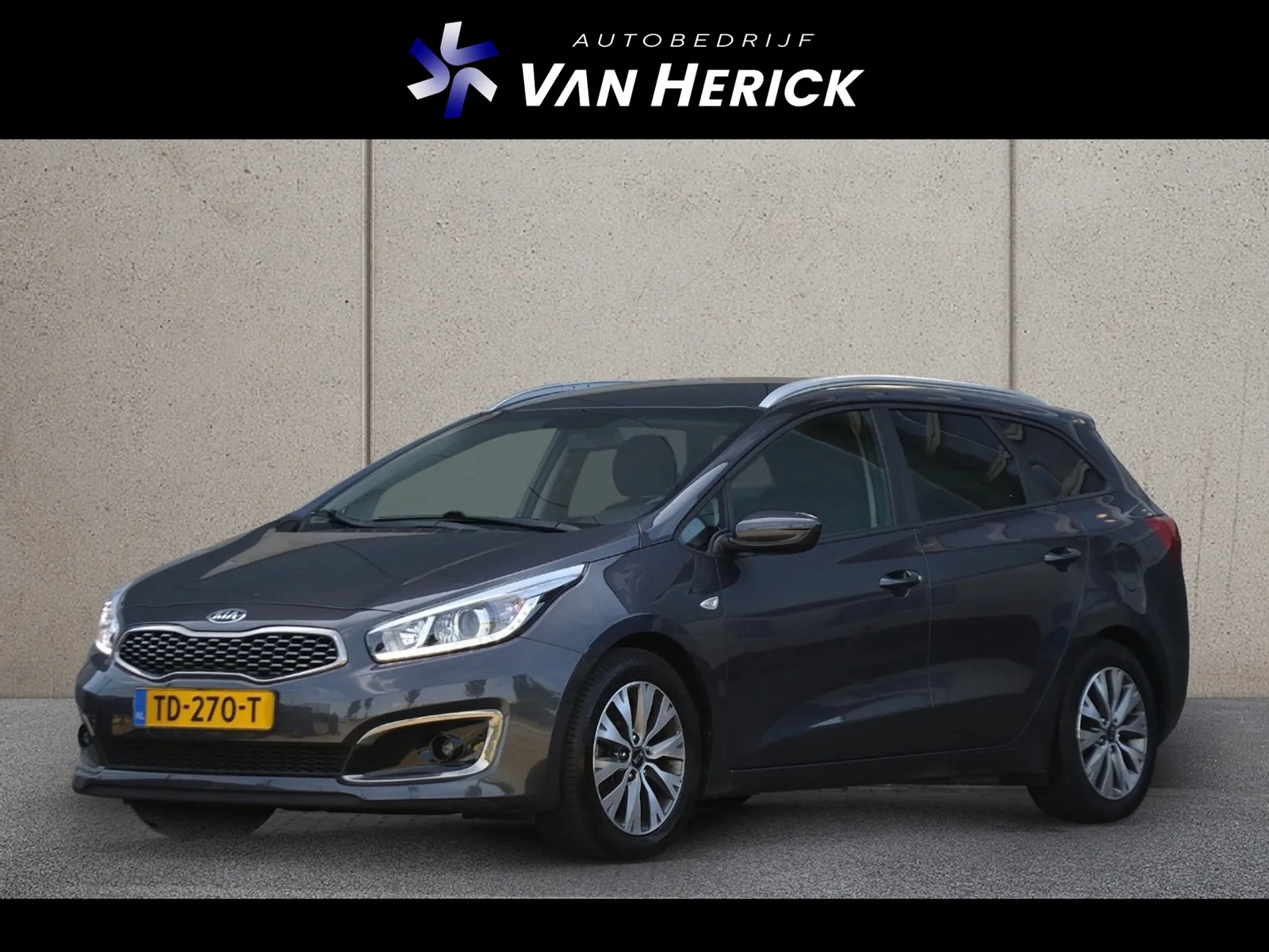 Kia Cee'd (2018) — foto 1