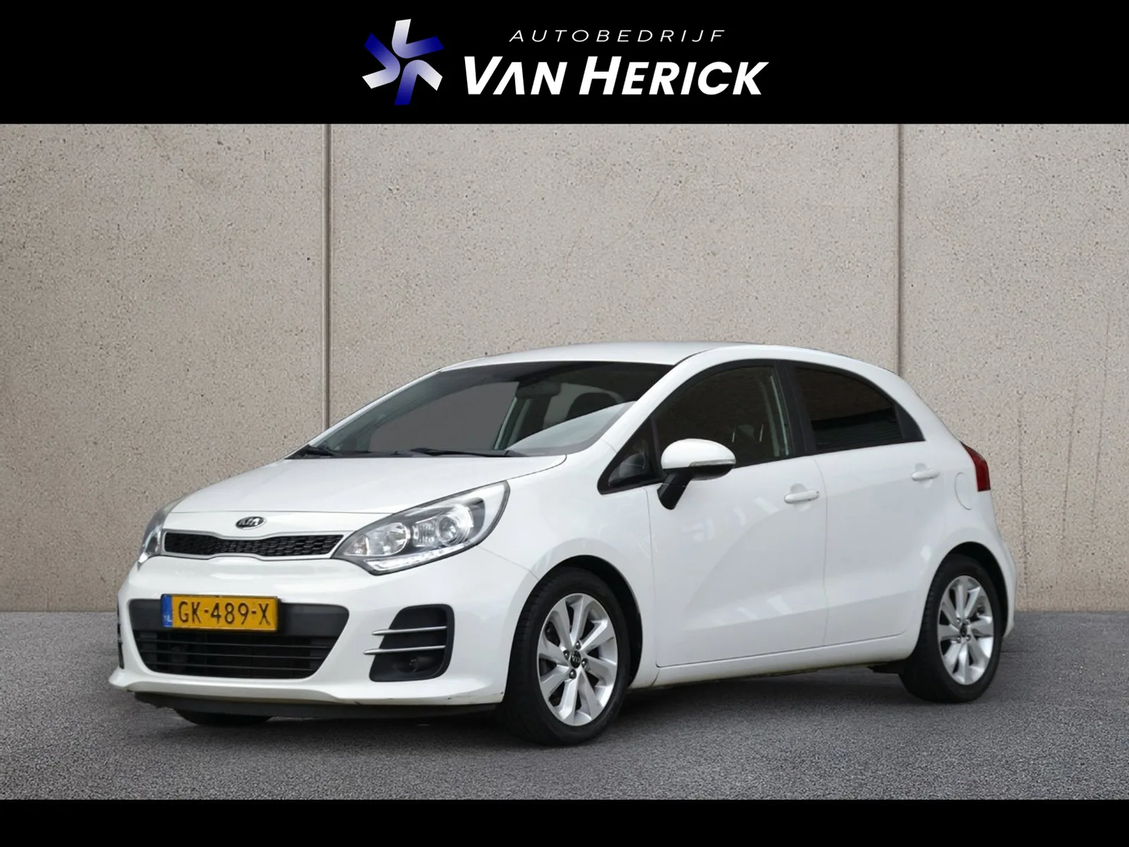 Kia Rio (2015) — foto 1