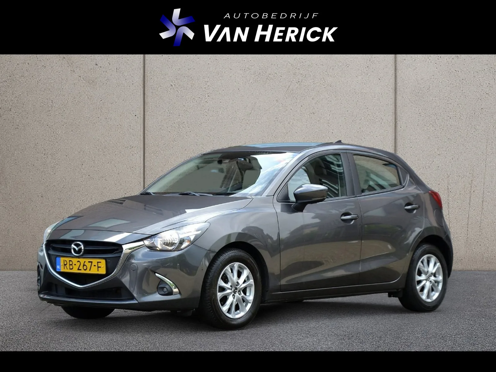 Mazda 2 (2017) — foto 1