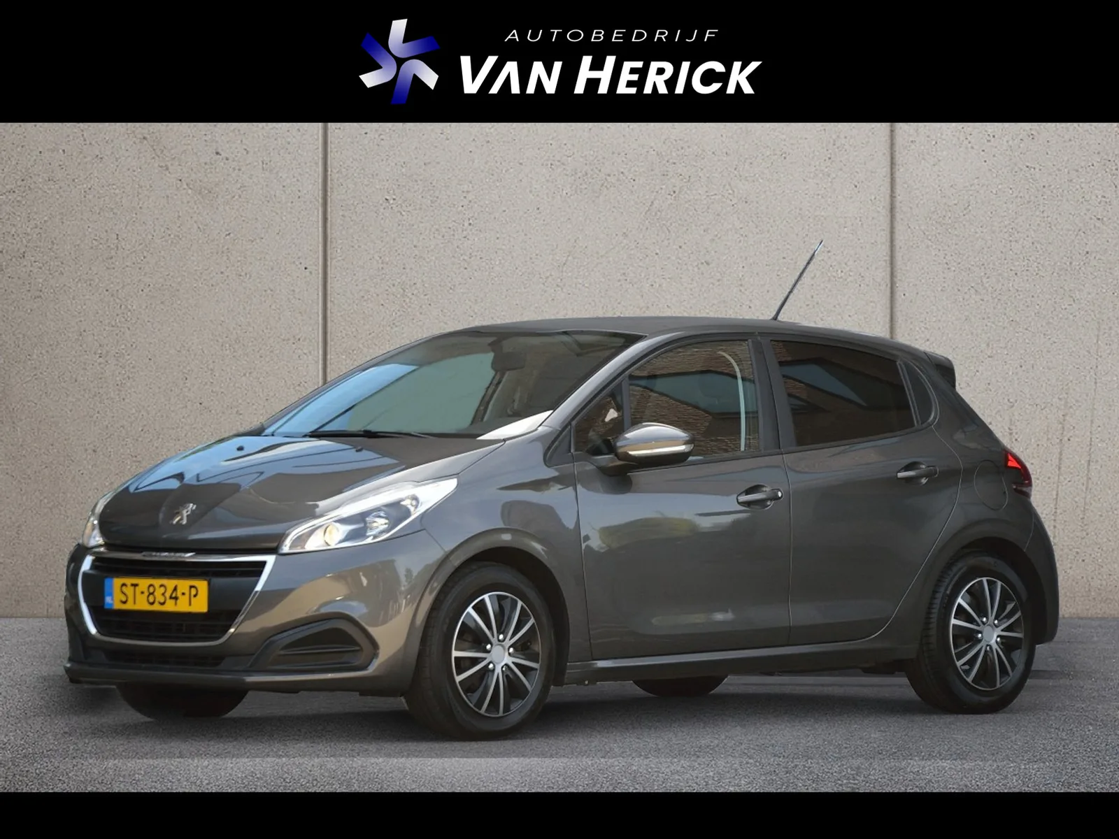 Peugeot 208 (2018) — foto 1
