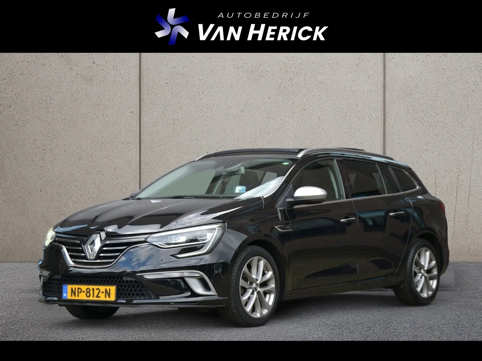 Renault Mégane (2017) — foto 1