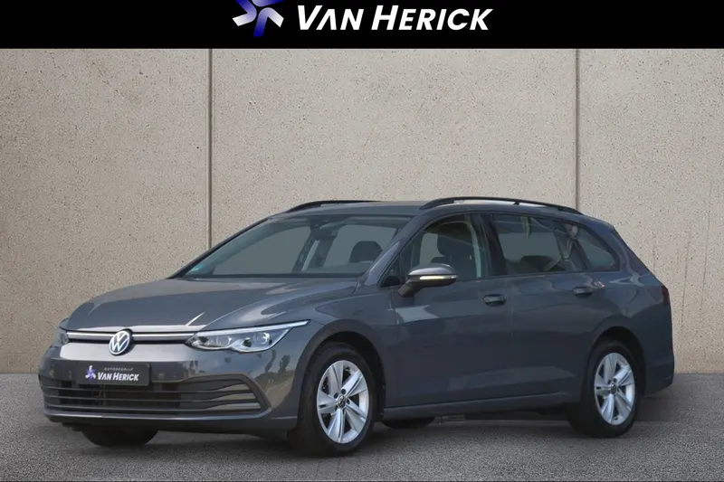 Volkswagen Golf (2024)