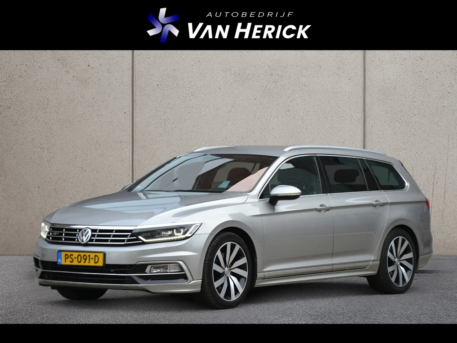 Volkswagen Passat (2017) — foto 1
