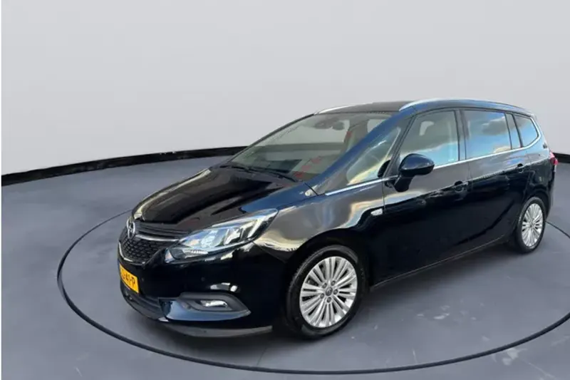 Opel Zafira (2017)