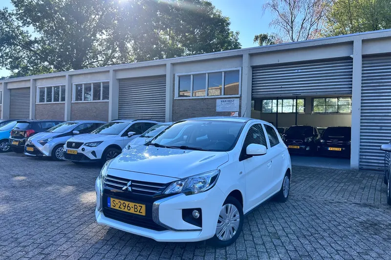Mitsubishi Space Star (2023)