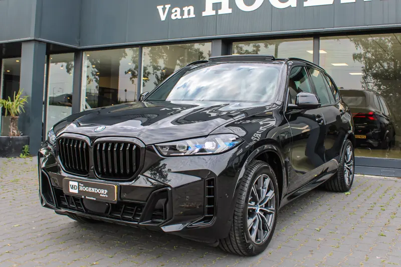 BMW X5 (2025)