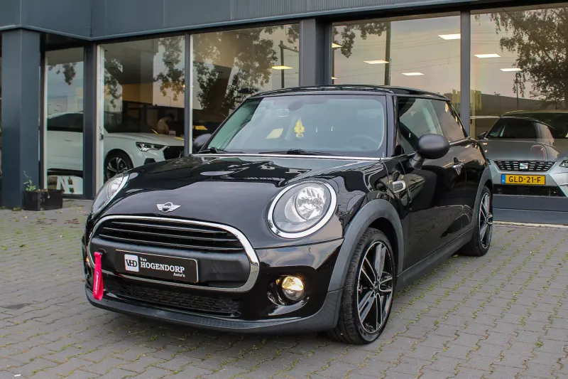 MINI One (2016)
