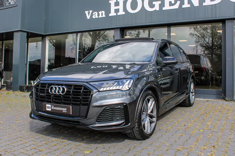 Audi Q7 (2023)