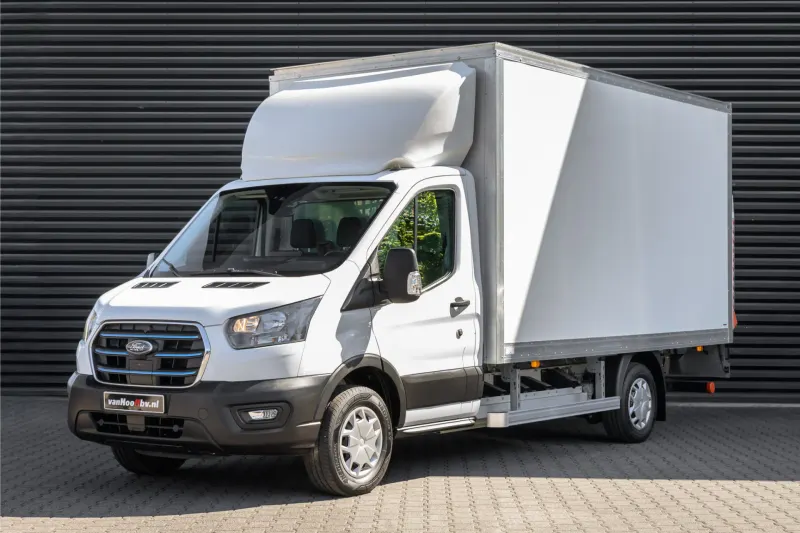 Ford E-Transit (2022)