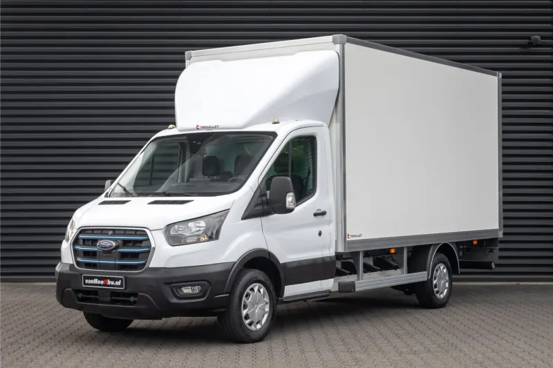 Ford E-Transit (2022)