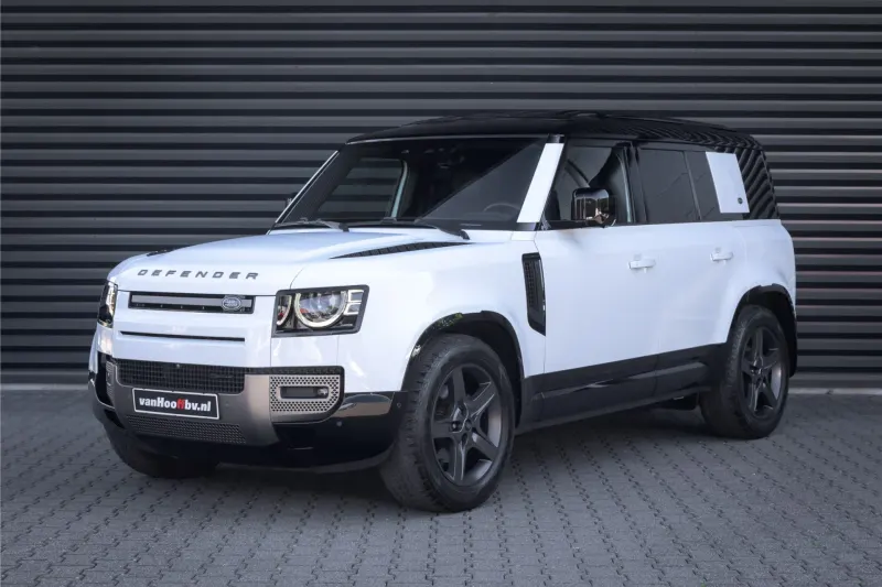 Land Rover Defender (2023)