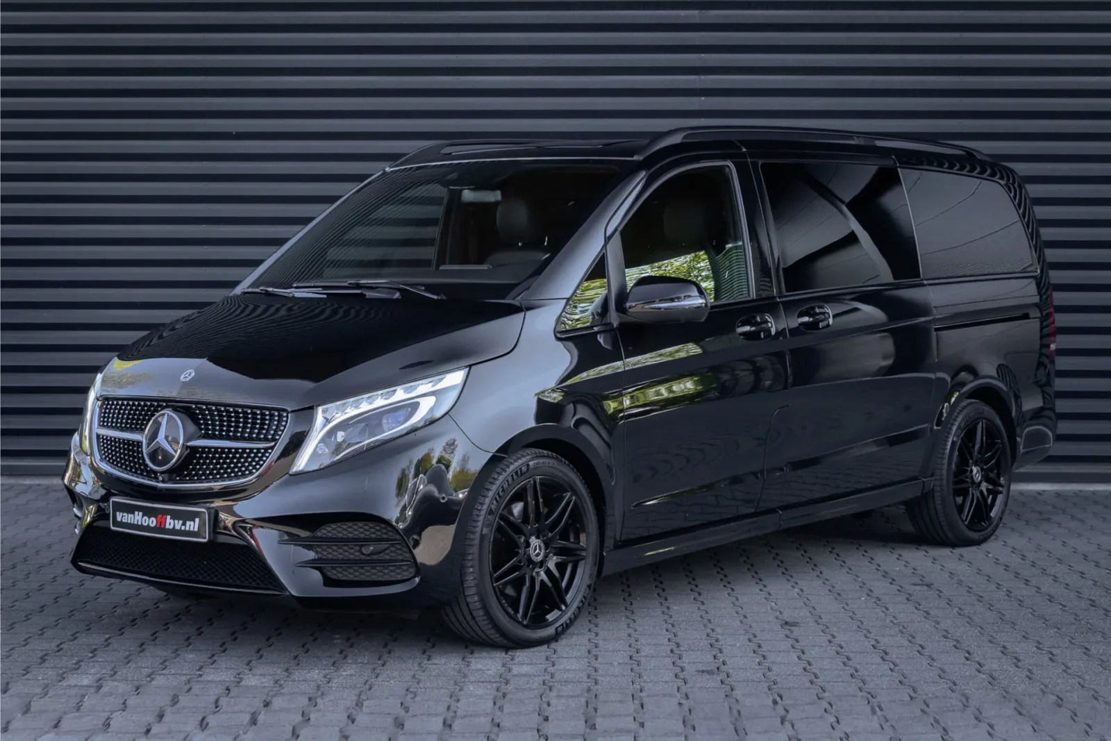 Mercedes-Benz V-Klasse (2019) — foto 1