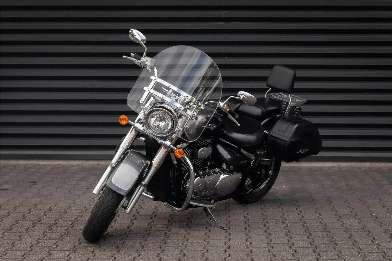 Suzuki VL 800 Intruder Volusia (2003) — foto 1