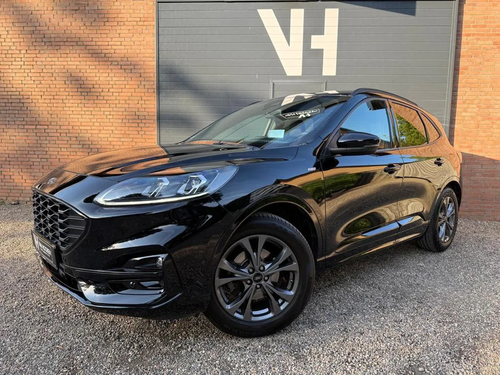 Ford Kuga (2021) — foto 1