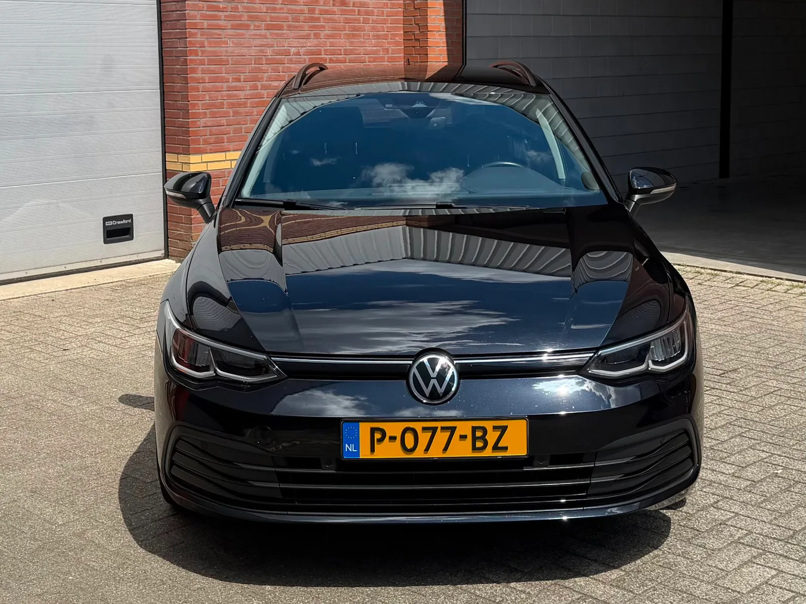 Volkswagen Golf (2021) — foto 1