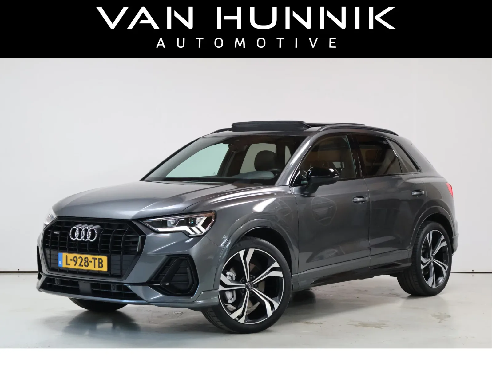 Audi Q3 (2020) — foto 1