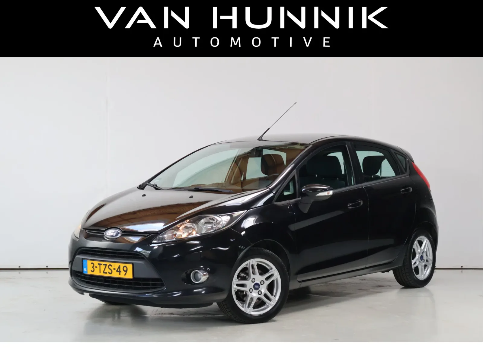Ford Fiesta (2012) — foto 1