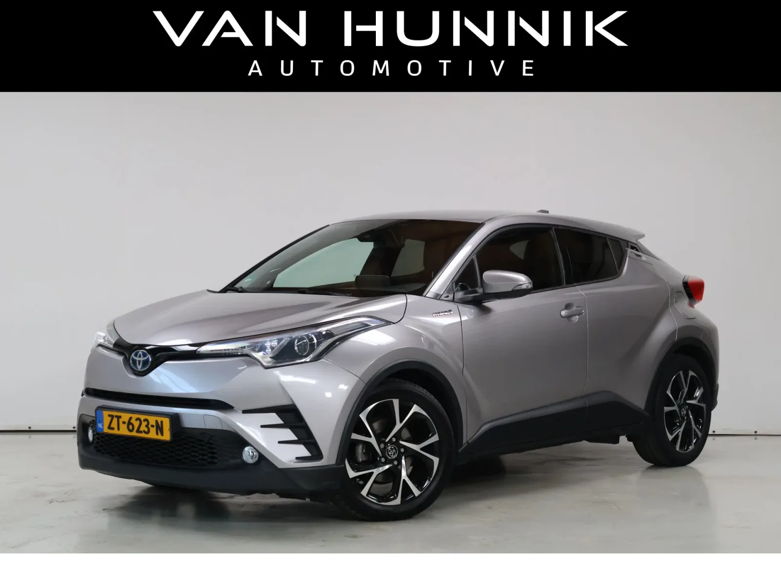 Toyota C-HR (2019) — foto 1