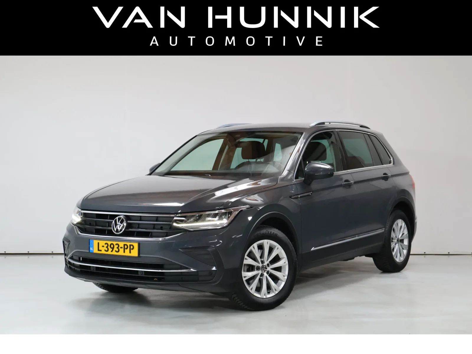 Volkswagen Tiguan (2021) — foto 1