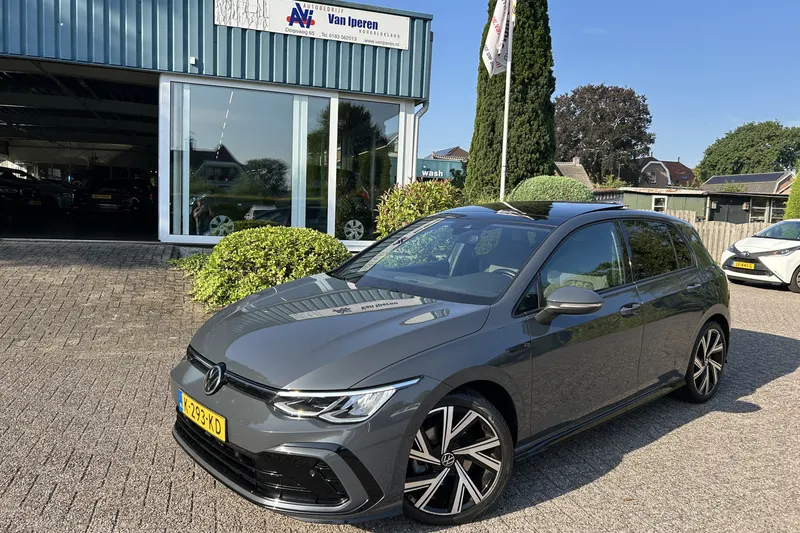 Volkswagen Golf (2021)