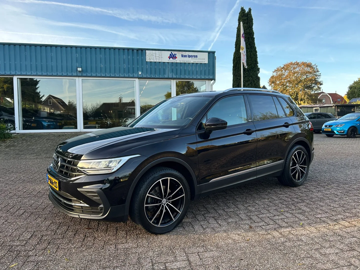 Volkswagen Tiguan (2021) — foto 1