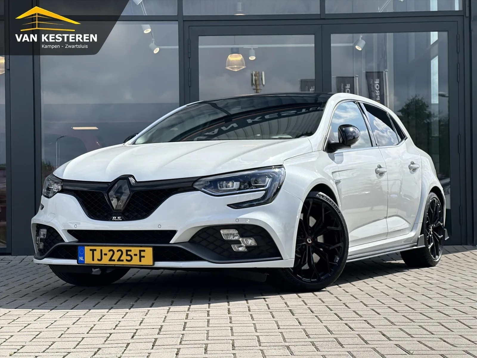 Renault Mégane (2018) — foto 1