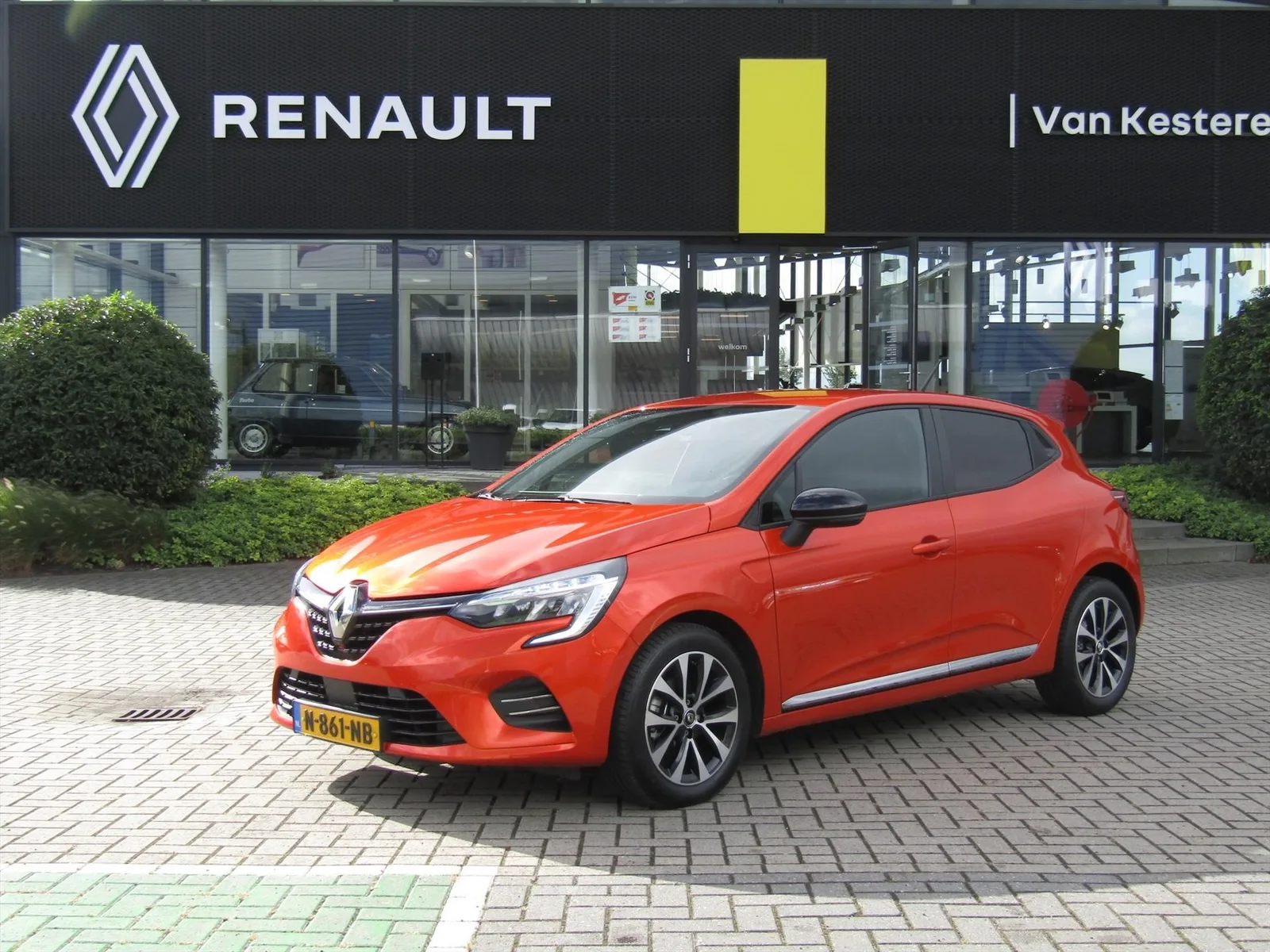 Renault Clio (2021) — foto 1