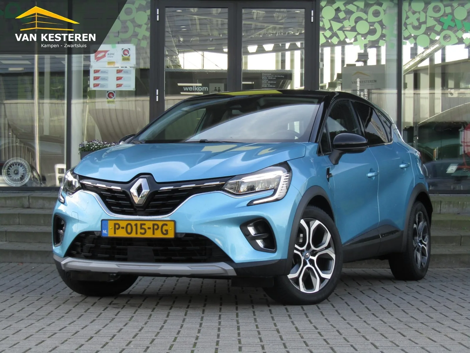 Renault Captur (2021) — foto 1