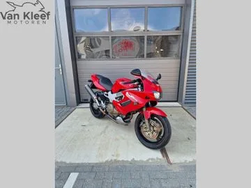Honda VTR 1000 F Firestorm (2006) — foto 1