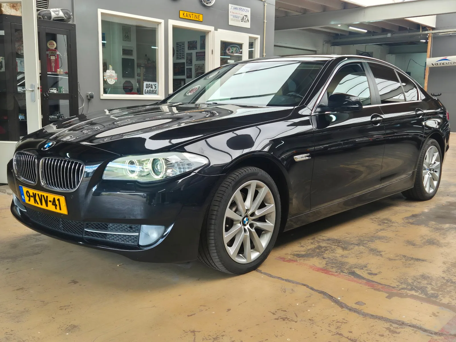 BMW 5-Serie (2013) — foto 1