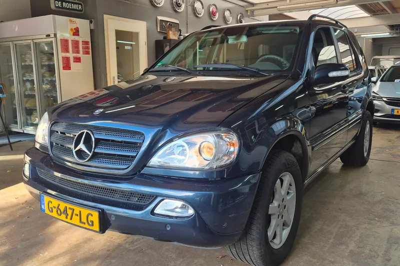 Mercedes-Benz M-Klasse (2002)