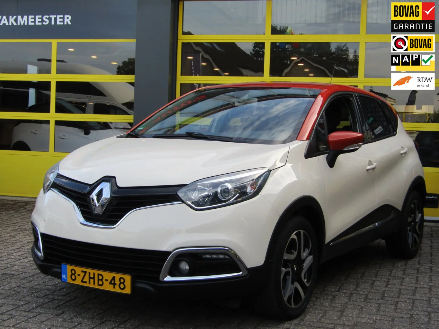 Renault Captur (2015) — foto 1