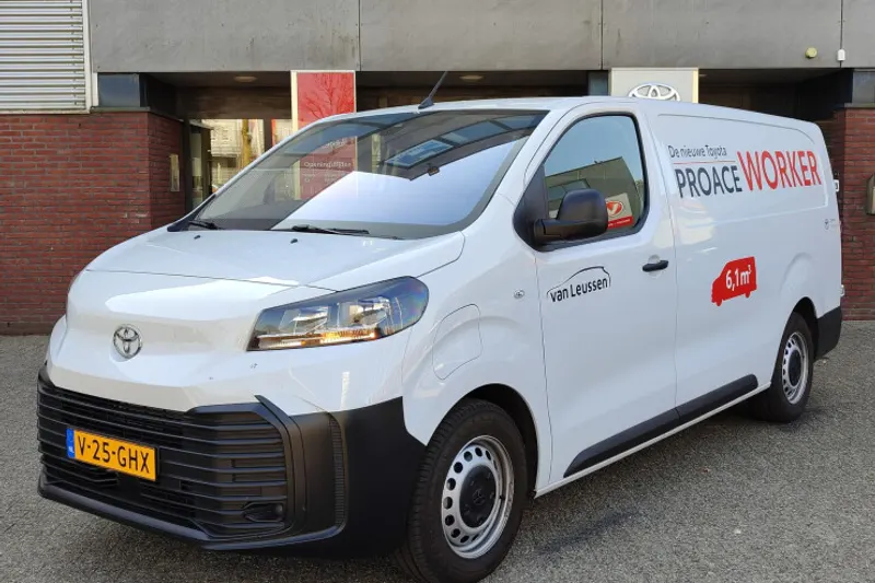 Toyota Proace (2024)