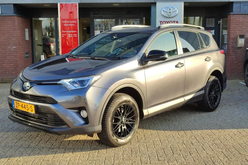 Toyota RAV4 (2018)