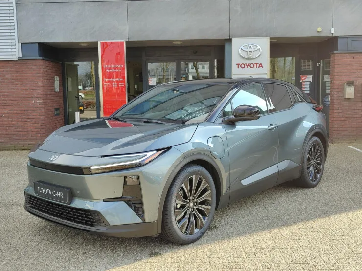 Toyota C hr (2026) — foto 1