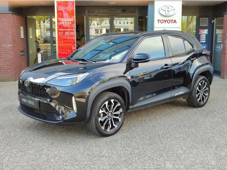 Toyota Yaris Cross (2024) — foto 1