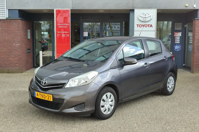Toyota Yaris (2014)