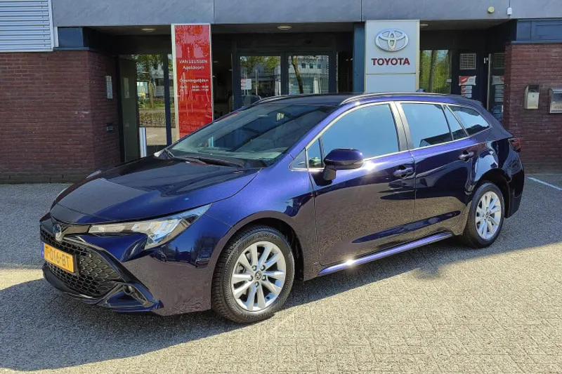 Toyota Corolla (2023)