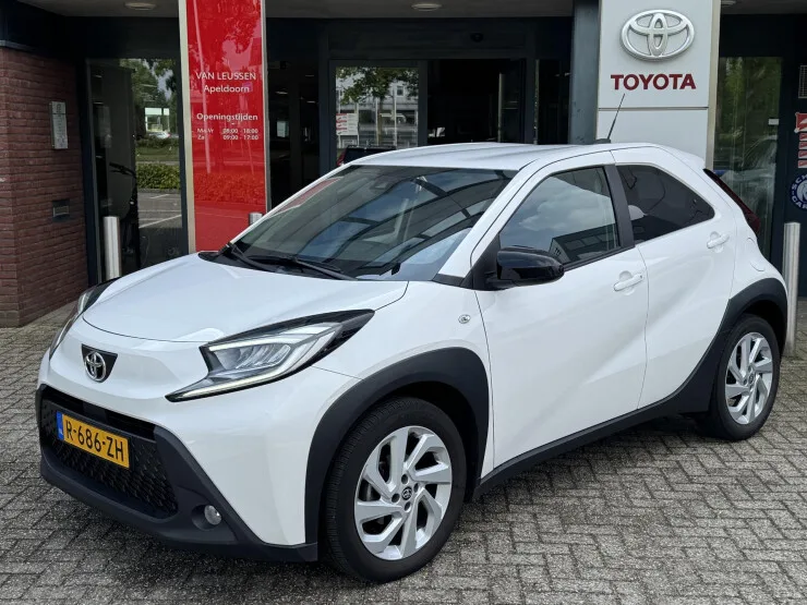 Toyota Aygo X (2022) — foto 1