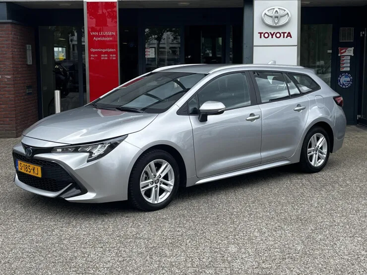 Toyota Corolla (2023) — foto 1
