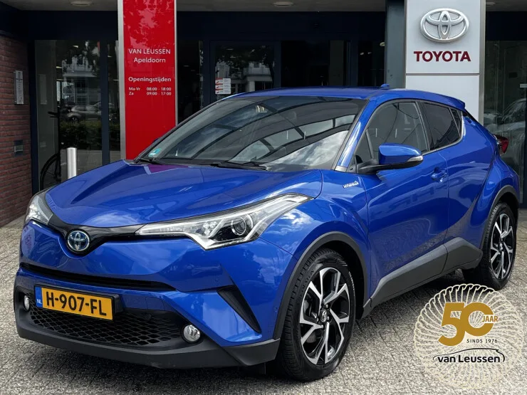 Toyota C hr (2019) — foto 1