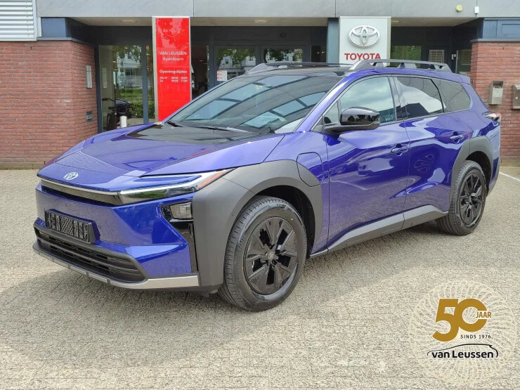 Toyota bZ4X (2026) — foto 1